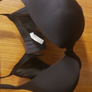 2 Cacique 44DDD Bras